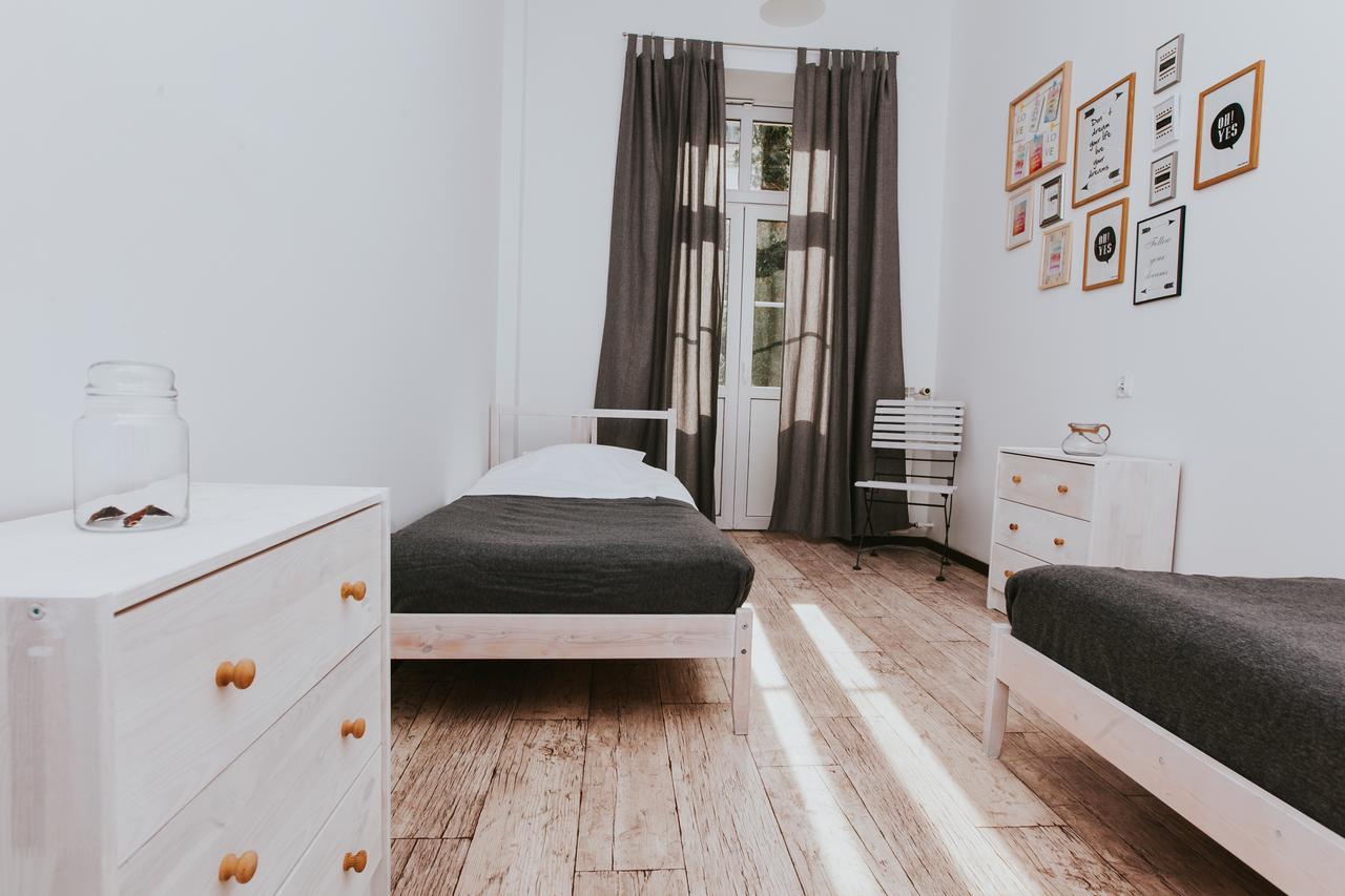 Erasmus Dorm Warsaw Ngoại thất bức ảnh