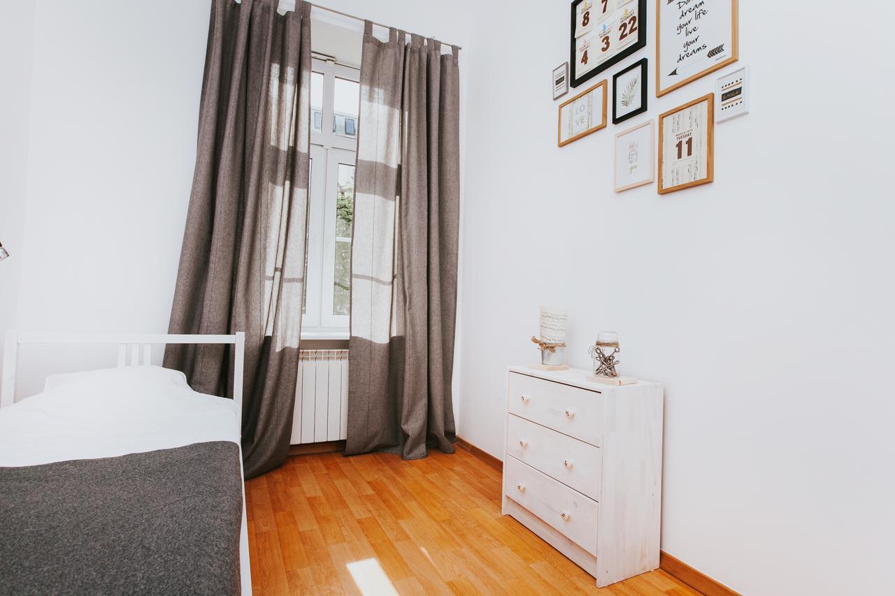Erasmus Dorm Warsaw Ngoại thất bức ảnh