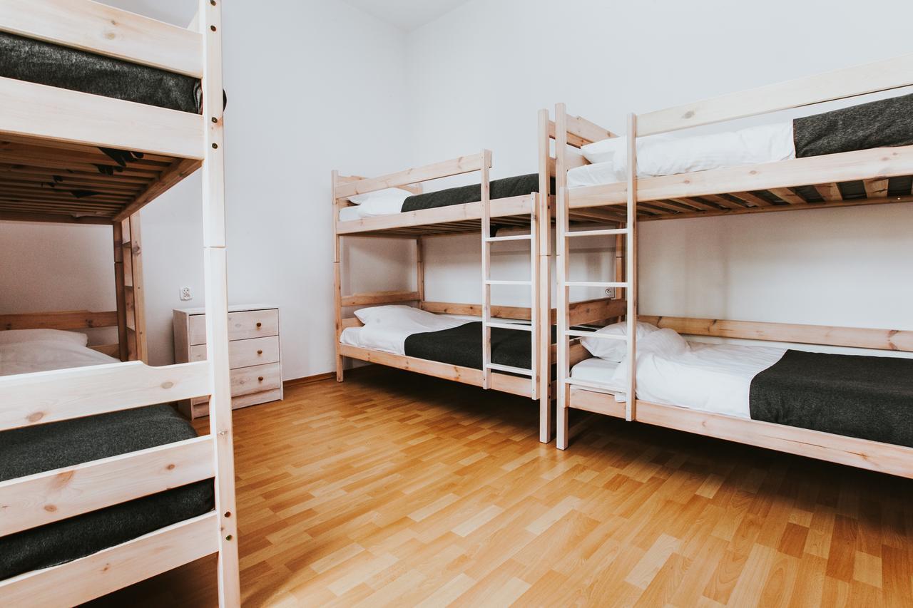 Erasmus Dorm Warsaw Ngoại thất bức ảnh